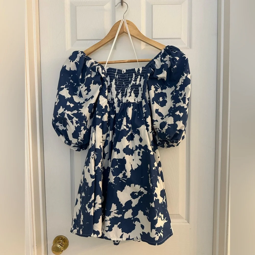 Abercrombie & Fitch Blue & White Floral Emerson Poplin Mini Dress – Size XS - Picture 3 of 4